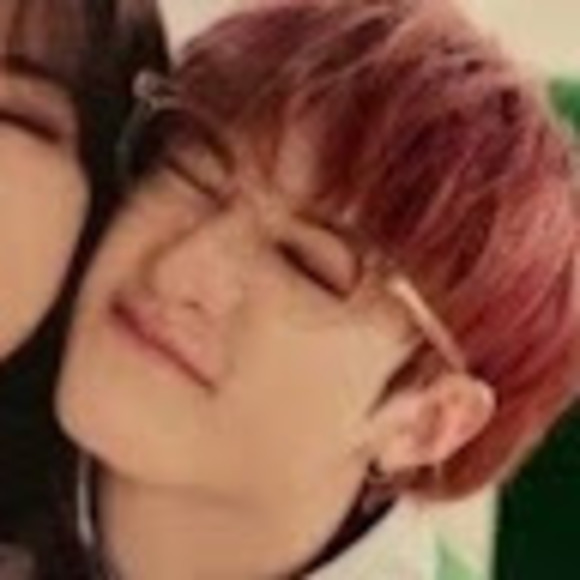 Meet your Posher, Danyelle - Picture 1 of 1